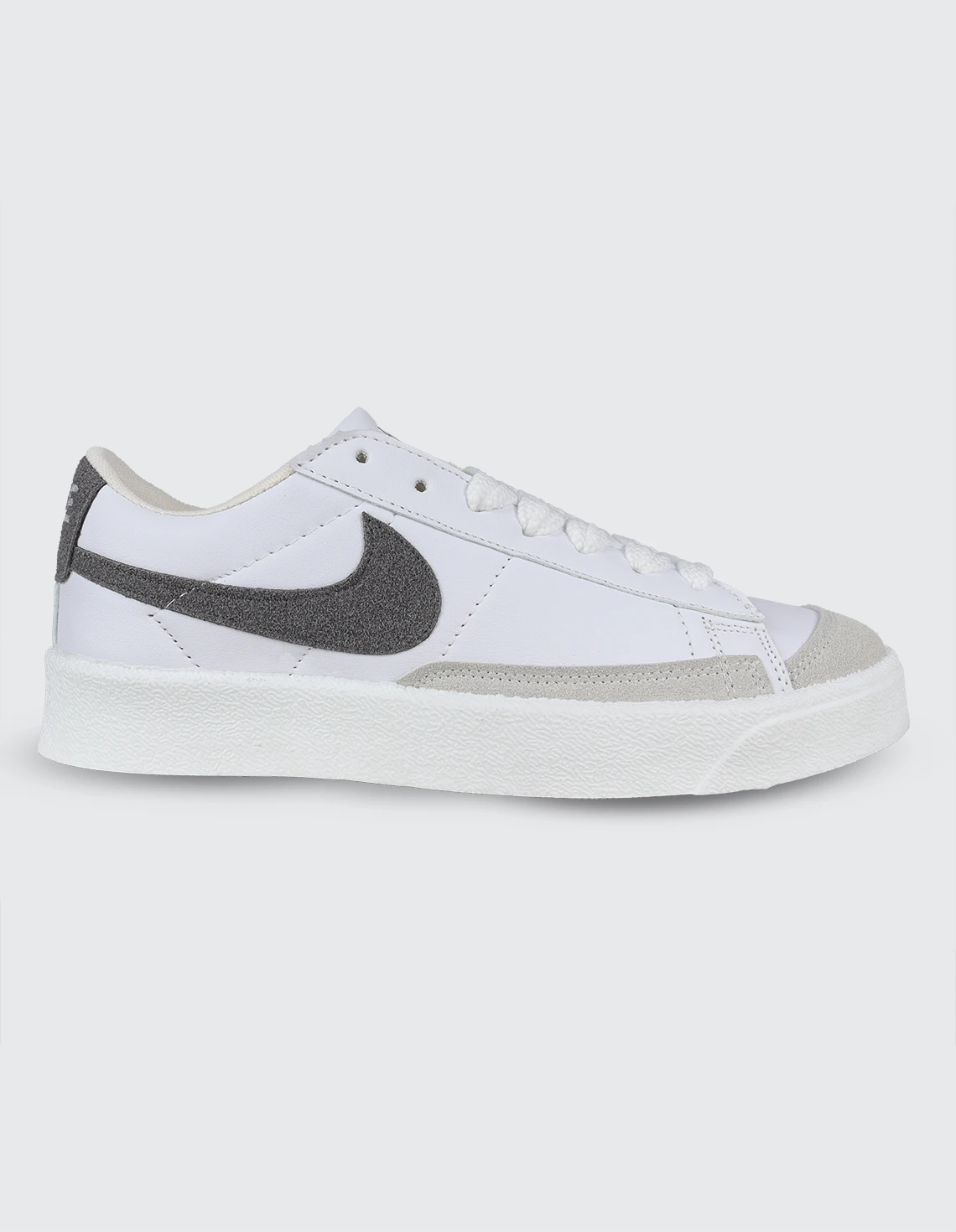 کتونی روزانه زنانه نایک Nike Blazer Low Vintage W