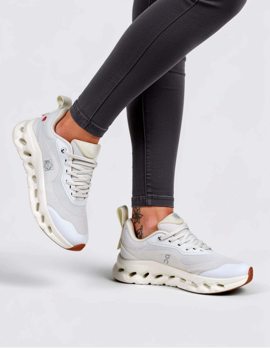 کتونی دویدن Unisex آن رانینگ Cloud Nova U