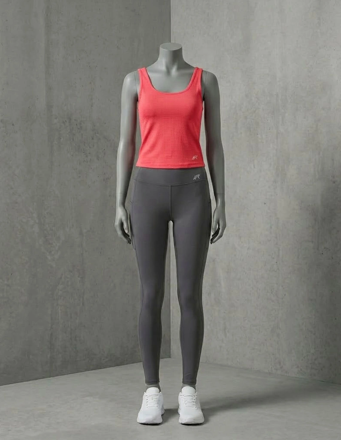 تاپ ورزشی زنانه Red Style Red Motion W