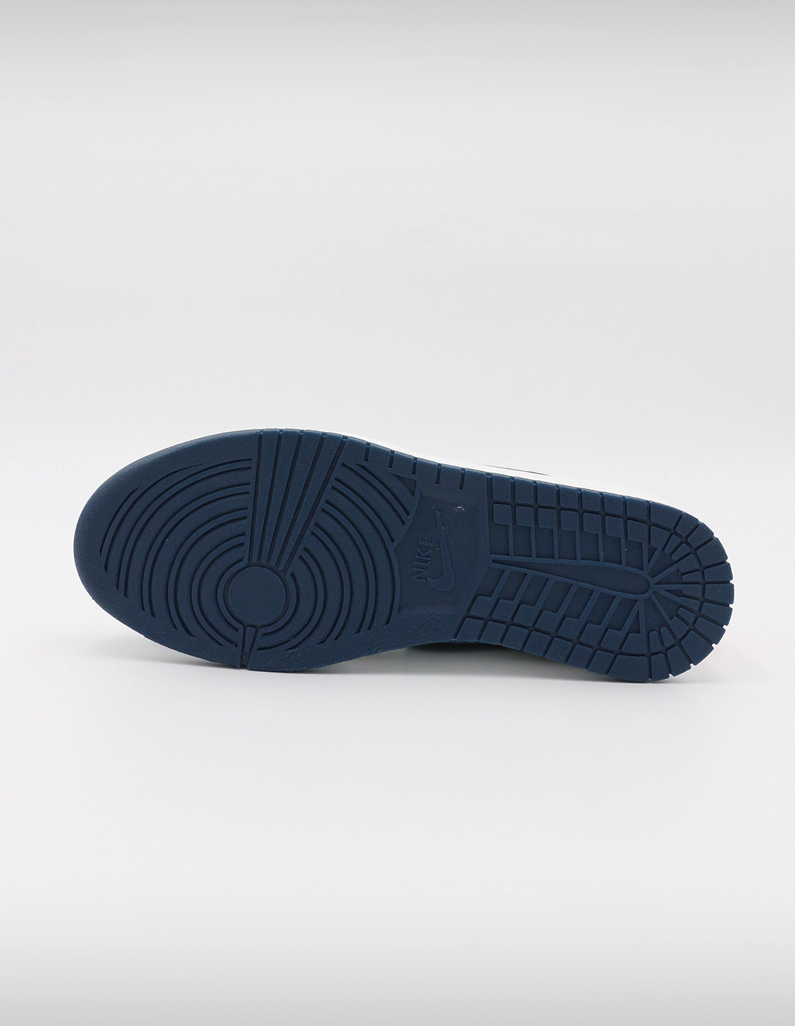 کتونی روزانه مردانه نایک Nike Jordan 1 Retro Low OG Howard M