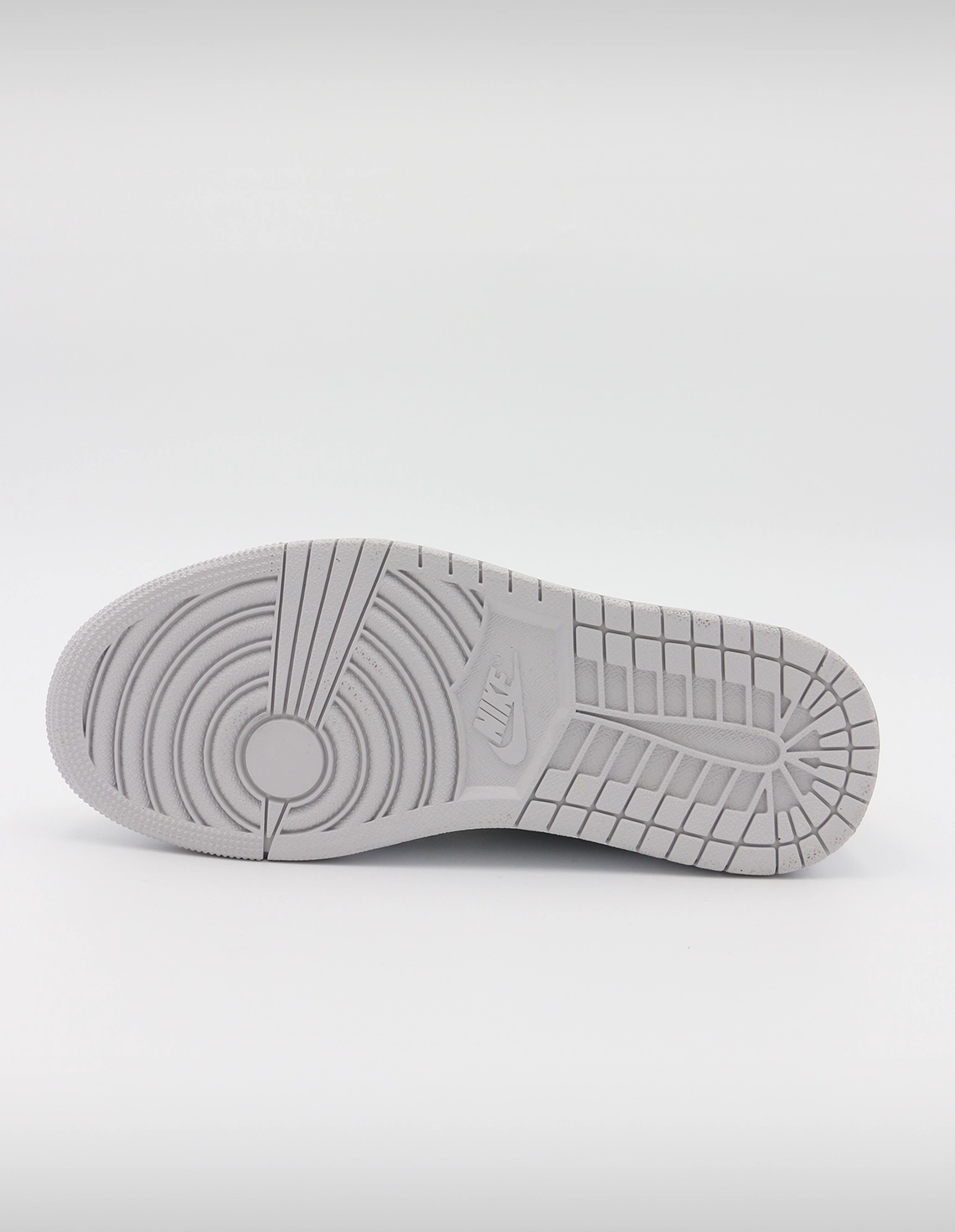 کتونی روزانه زنانه نایک Nike Air Jordan 1 Retro Low OG W