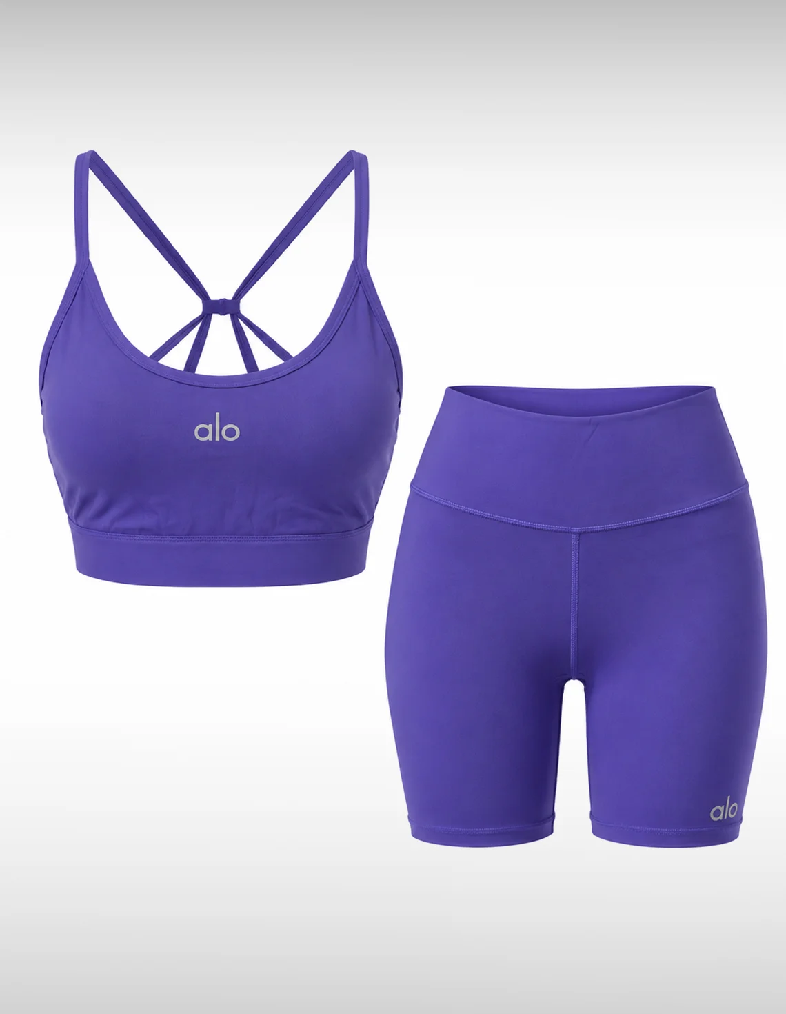 ست نیم تنه و شورتک ورزشی زنانه الو Alo Cozy Fit W